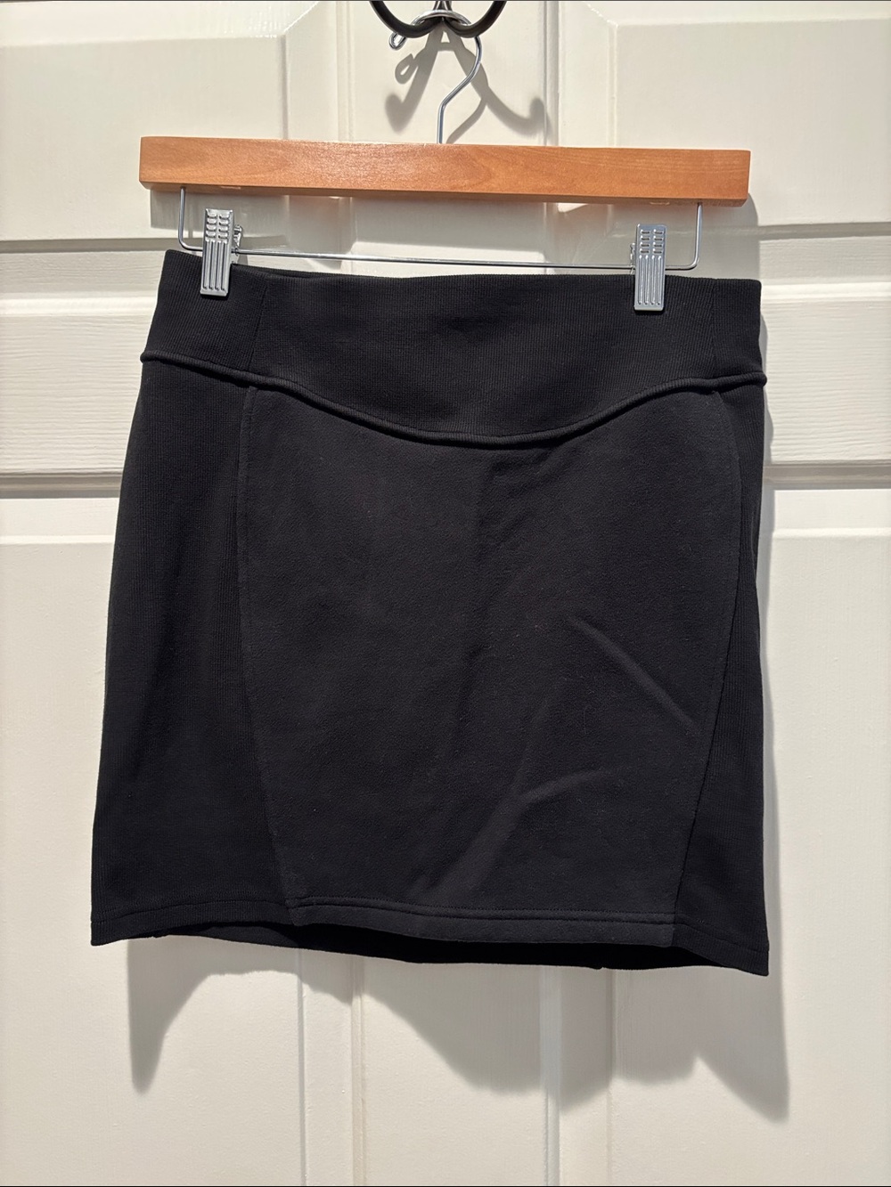 lululemon athletica Black Stretch Mini Skirt